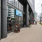 P&o Plac Grzybowski Apartmán *