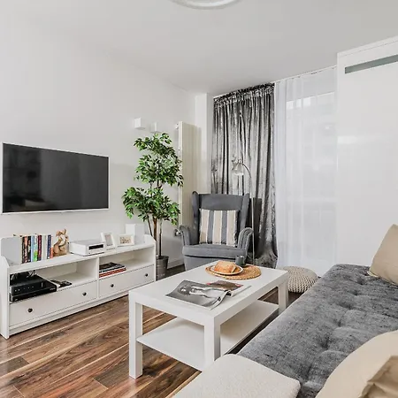 Апартаменты P&o Plac Grzybowski