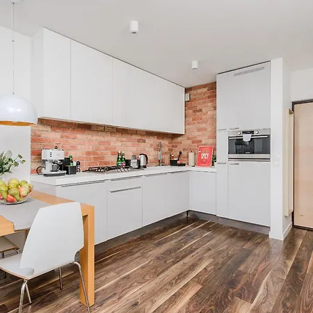 P&o Plac Grzybowski * Варшава